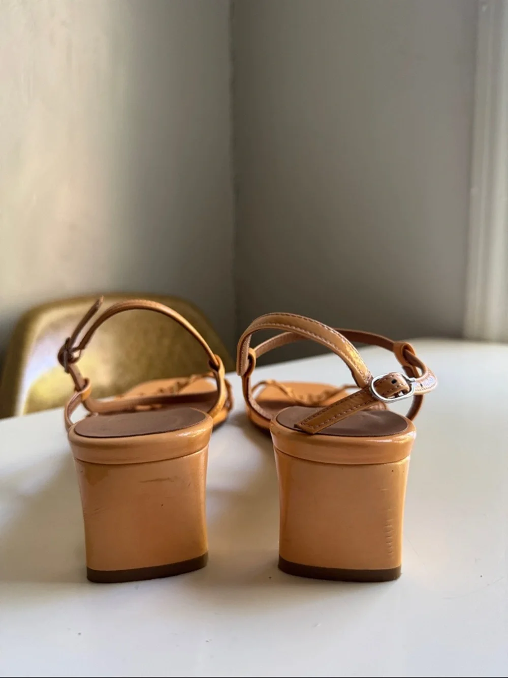 LOQ Luisa Heel Sandal in Cantaloupe Patent - Size 39 - Picture 3 of 7
